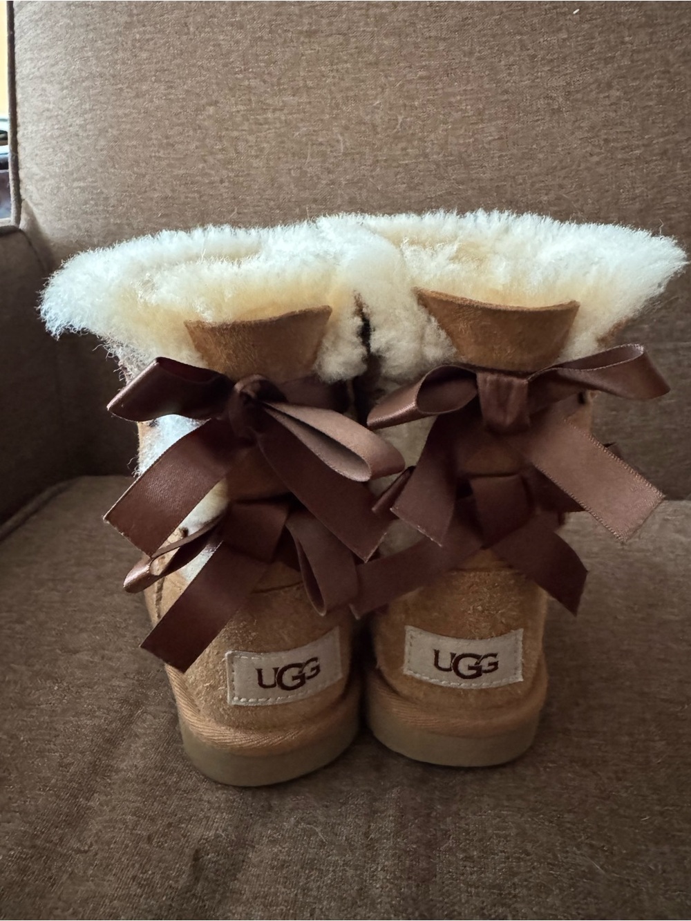 UGG® Bailey Bow II Boot - Toddler / Little Kid - Chestnut size 10c